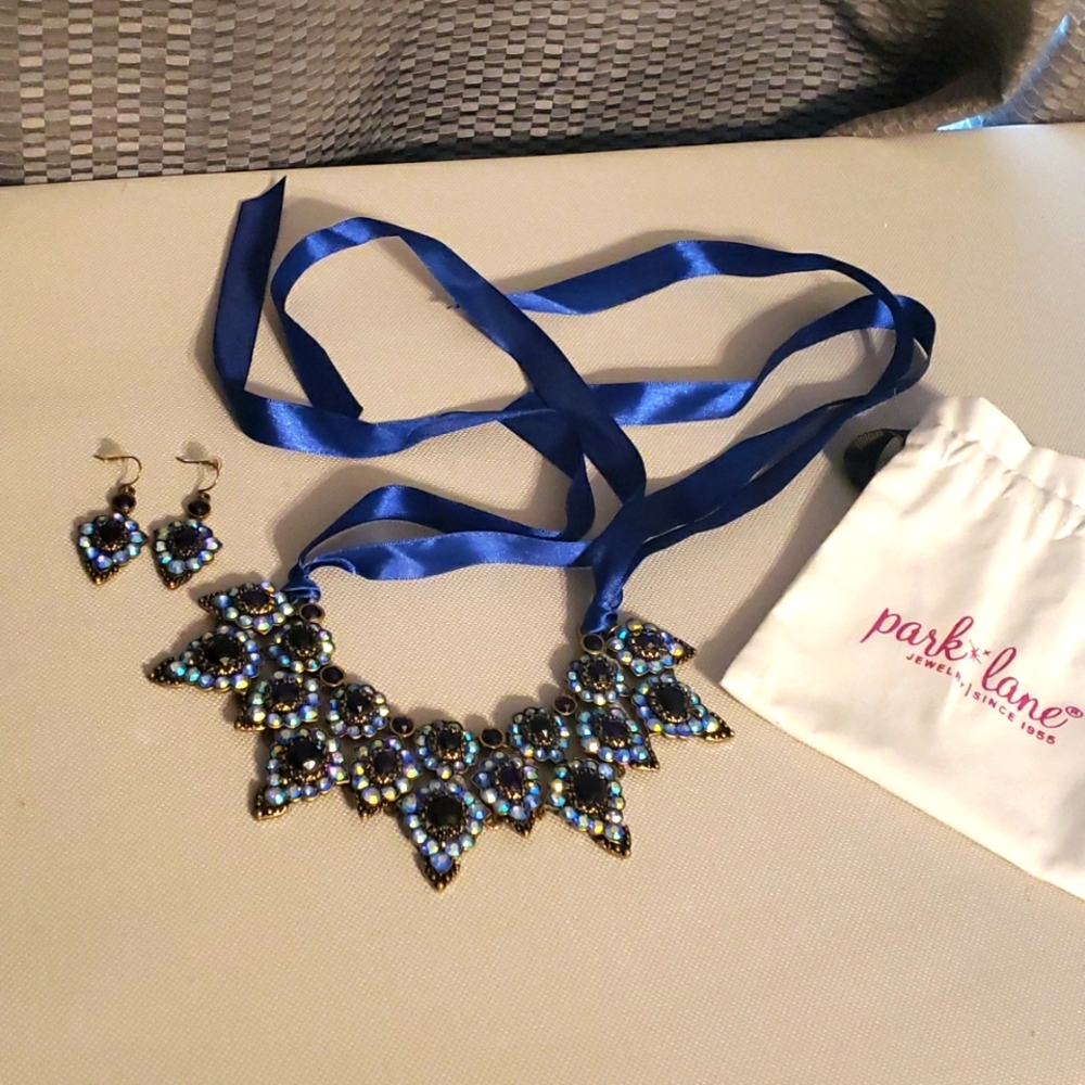 Park Lane Necklace and Earrings Set NWOT
